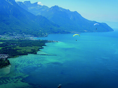 Couple goals : ascension du Grammont et vol en parapente au-dessus du lac Léman à 2