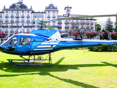 Cofanetto Tour in elicottero di 30 minuti sorvolando i laghi più suggestivi del Nord Italia