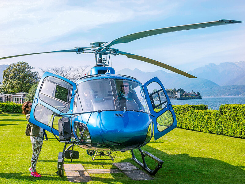 Alla scoperta dei laghi più affascinanti del Nord Italia: tour in elicottero di 30 minuti per 2