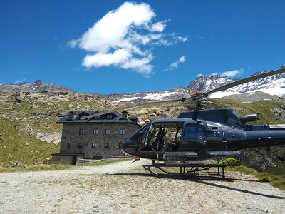 Cofanetto Volo panoramico in elicottero sopra il massiccio del Monte Rosa per 2 persone