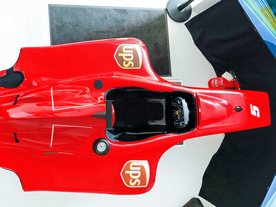 Cofanetto Passione Formula 1: 30 min di guida su simulatore F1 Full Motion a Milano