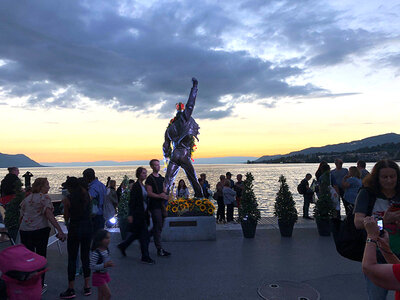 Sur les traces de Freddie Mercury : visite guidée à Montreux pour 2 fans de Queen