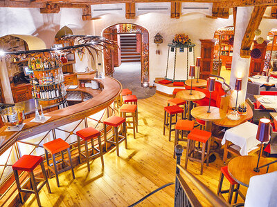 Cofanetto regalo Romantica cena con menù Degustazione Dalle Dolomiti presso il famoso Ristorante Il Gallo Cedrone vicino a Trento