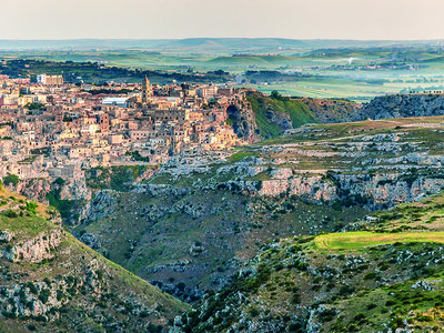 Cofanetto Suggestivo volo in mongolfiera su Matera e 1 notte in hotel 5*