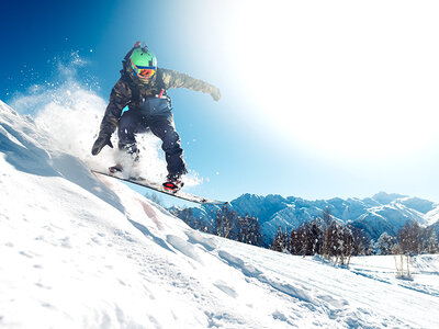 Snowboard en Baqueira: curso de 3h con material incluido para 2 personas