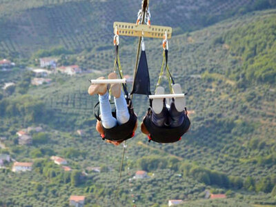 Emozioni senza fine in Zipline per 2: tra cielo e terra con il volo del Falco Pellegrino