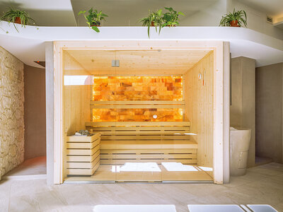 1 romantica notte in hotel 4* con cena gourmet e momenti benessere