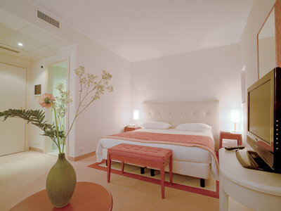 Box Weg vom Stress: 1 Übernachtung mit Wellness-Auszeit für 2 unermüdliche Reisende