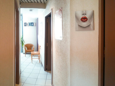 Parenthèse bien-être : 1h30 de modelage, 30 min d’enveloppement du corps et 30 min de gommage