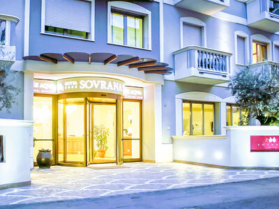 Cofanetto regalo Benessere in Riviera Romagnola: accesso in Spa privata con selezione di sushi e sashimi