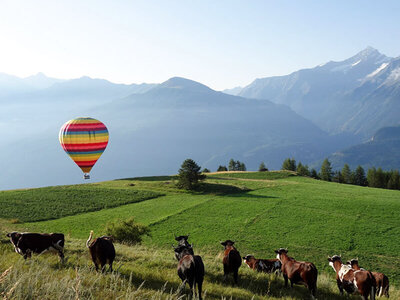 1 Heissluftballonfahrt über die Aostataler Alpen im Morgengrauen für 2