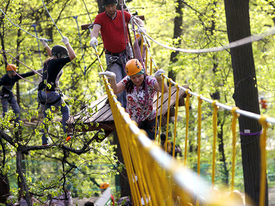 Cofanetto regalo Veja Adventure Park in famiglia: biglietti di ingresso e pranzo per 4