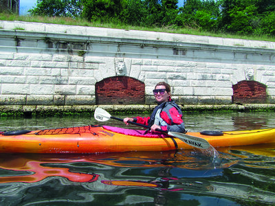 Cofanetto Il fascino della Laguna di Venezia: tour storico in kayak per 2 persone