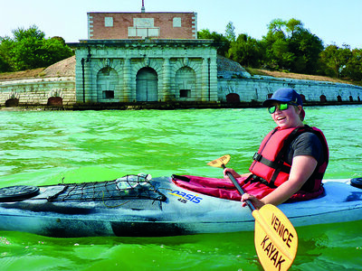 Il fascino della Laguna di Venezia: tour storico in kayak per 2 persone