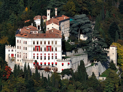 Coffret cadeau Le meilleur de l'Europe : 1 nuit en hôtel de luxe, manoir ou château avec souper et pause détente