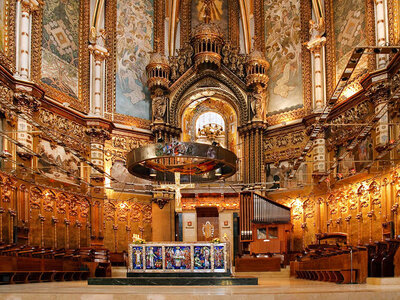 Visita guiada y entrada al Monasterio de Montserrat para 2 personas