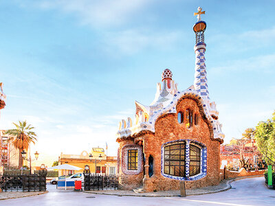 Caja regalo Barcelona enamora: visita guiada a la Sagrada Familia y Park Güell para 2 personas