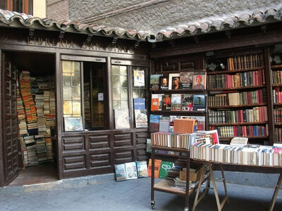 Caja Ruta guiada por Madrid para 2 personas
