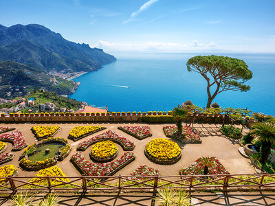 Cofanetto regalo Pausa gourmet a Ravello: 1 notte da sogno con cena sulla Costiera Amalfitana