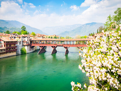 2 notti con aperitivo, degustazione di grappa e passeggiata in bicicletta