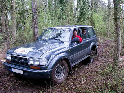 Randonnée au volant d'un 4x4 dans la vallée de la Marne