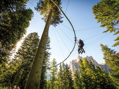 Cofanetto Dolomiti dall’alto: avventura in Flyline sul Catinaccio Rosengarten per tutta la famiglia