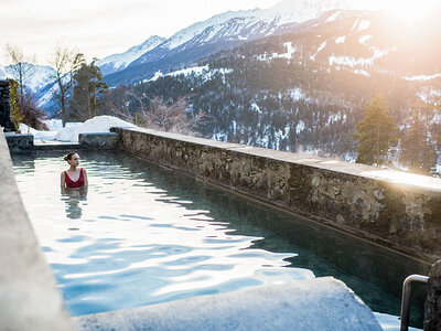 Coffret cadeau Bien-être sublime à Bagni Nuovi di Bormio : entrée d'un jour pour 2 avec kit Spa