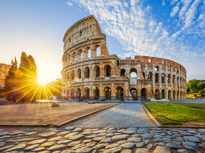 Cofanetto Esclusivo tour guidato ai sotterranei di Roma per 2 e soggiorno di 1 notte