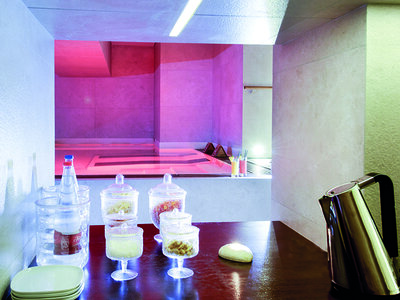 Cofanetto Parentesi romantica in Spa: 2 percorsi purificanti e anti-stress