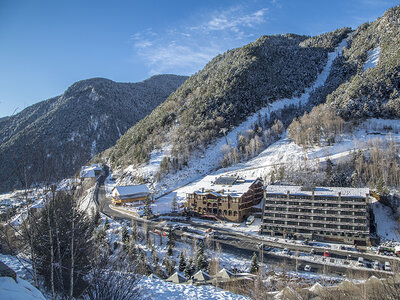 Caja 1 noche con desayuno y cena en el Patagonia Atiram Hotel 4* de Andorra