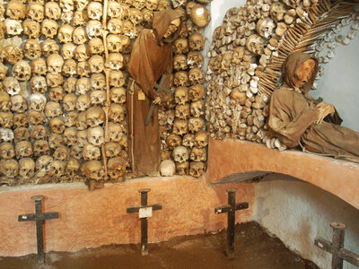 Box Führung durch das Pantheon und den Untergrund von Santa Maria in der Via Lata