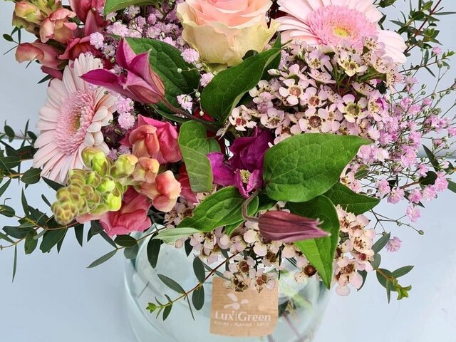 Fleurs Joyeux Anniversaire Multi Themes Fleurs Joyeux Anniversaire Multi Themes