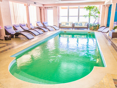 Felicità a 4*: 1 notte con cena e romantica pausa benessere