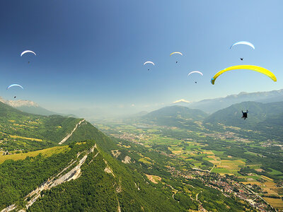 Coffret cadeau Sensations parapente : vol magique de 35 min au-dessus du lac d'Annecy