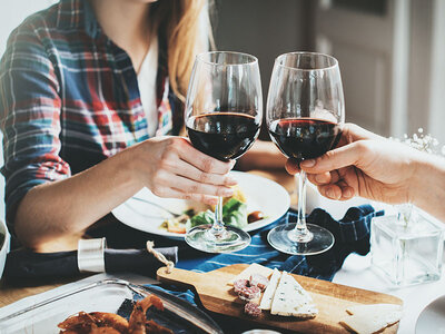 Cofanetto regalo Prestigio rosso: selezione di 3 vini rossi con consegna a domicilio