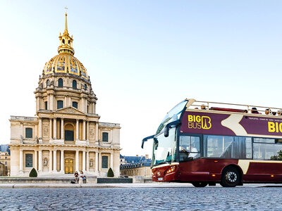 Journée touristique à Paris en bus Hop On, Hop Off à impériale