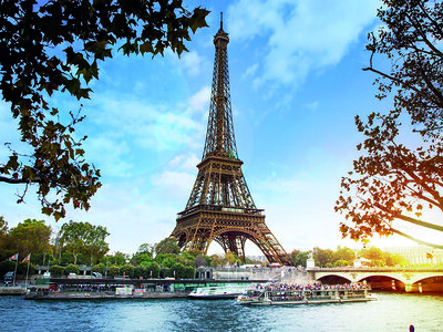 Coffret 1 journée d'accès au bus Hop On, Hop Off avec croisière sur la Seine pour 2