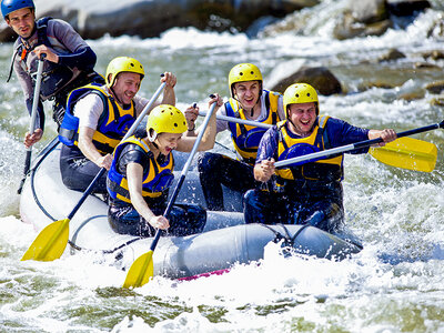 Geschenkbox Aufregende Rafting-Tour für 2 Personen für 3 Std. 30 Min. mit einem Snack