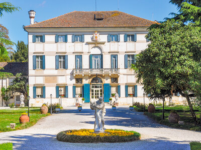 Cofanetto regalo 2 notti di lusso in Veneto a Villa Condulmer 5* con colazione e Prosecco in camera