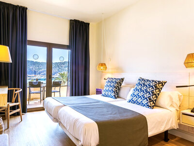 Caja 1 noche en hotel FERGUS Style Soller Beach 4* de Mallorca