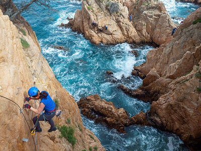 Caja regalo Ruta per Catalunya: 1 estada o experiència de benestar, gastronomia o aventura