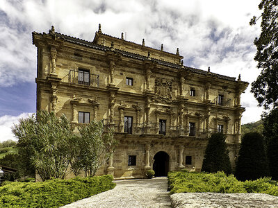 Abba Palacio de Soñanes Hotel 4*: 1 noche con comida o cena en Cantabria