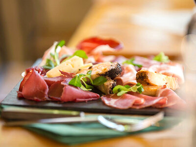 Il gusto di una pausa insieme: 1 degustazione sfiziosa per veri buongustai