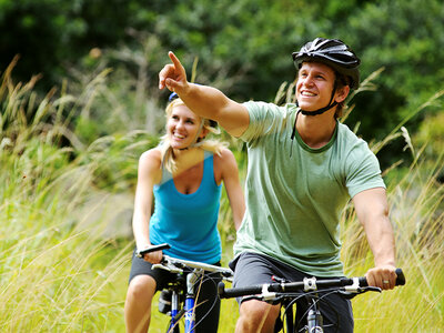 Cofanetto regalo Alla scoperta del Bel Paese su due ruote: 2 notti con noleggio biciclette