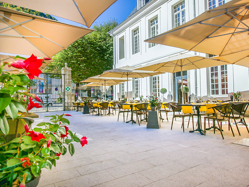 2 jours en hôtel 4* avec champagne à Bagnères-de-Luchon
