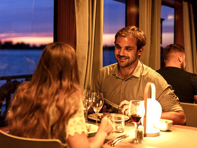 Dîner Croisière à Bordeaux et découverte des façades UNESCO et des ponts bordelais