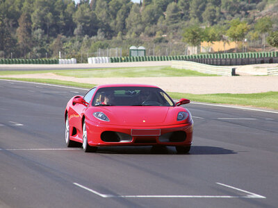 Conducción Ferrari F430 F1 en el circuito de Montmeló, Barcelona