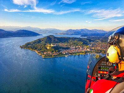 Volo in autogiro di 45 minuti con pilota esperto, briefing, foto e video ricordo inclusi