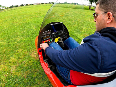 Cofanetto Volo in autogiro biposto di 1 ora per 2 con debriefing, foto e video ricordo