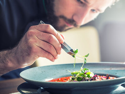 Box Entdeckungsreise in der Schweiz: Aufenthalte, Aktivitäten, Wellness oder Dinner